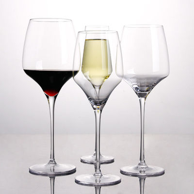 Slant Wein-Glas der Industrie-450ml, einzigartige geformte Kristall-Champagne-Gläser fournisseur
