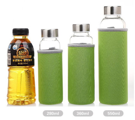 550ml kundengebundene Borosilicat-Glas-Wasser-Flasche mit Neopren-Ärmel fournisseur